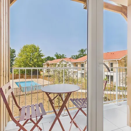 Appartement L'embrun - Pour 6 - Piscine Commune