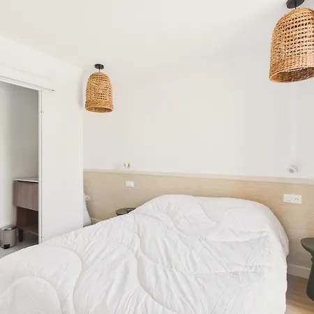 Appartement L'embrun - Pour 6 - Piscine Commune
